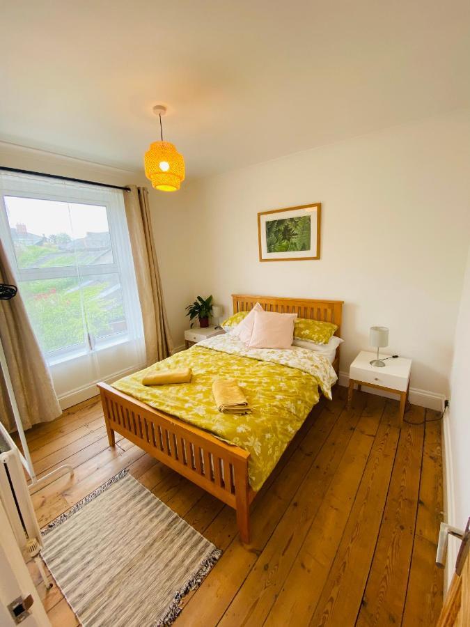 Beautiful 2 Bed End Terrace Victorian Town House Apartment Redruth Bagian luar foto